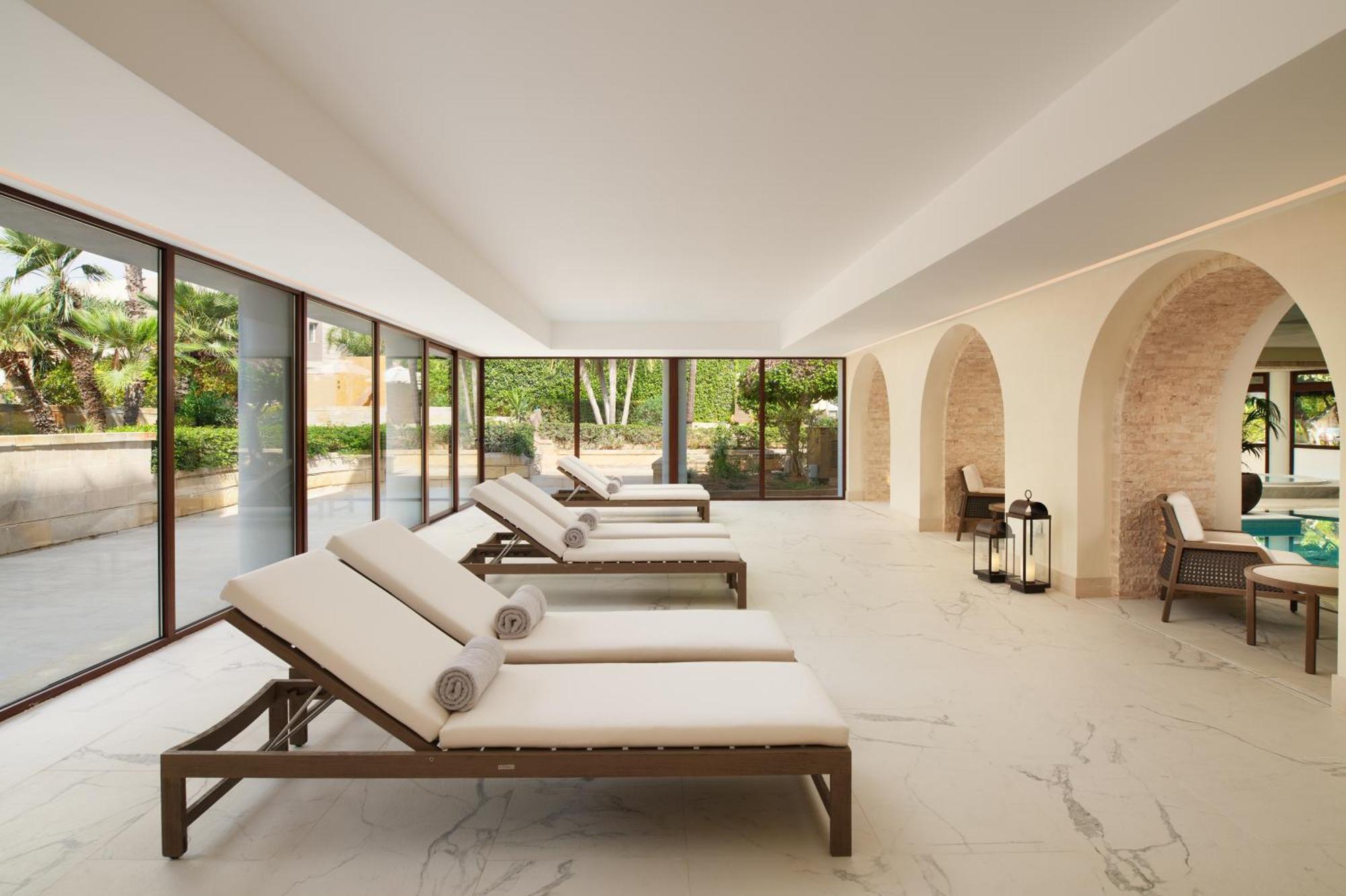 فندق وسبا كورينثيا بالاس 5*